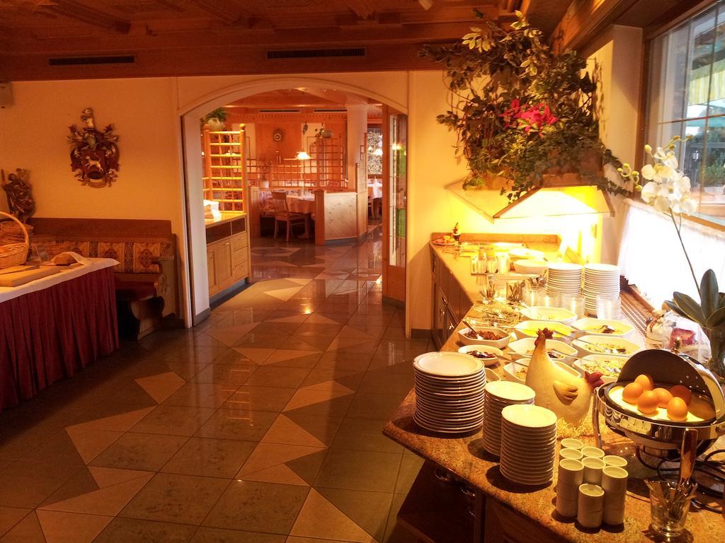 Hotel Garni Doris Castelrotto Dış mekan fotoğraf